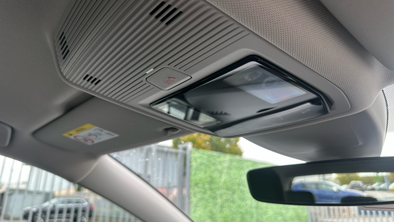 Volkswagen Golf 1.5 TSI 150 Life 5dr Petrol Hatchback